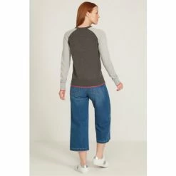 M&Co Grey Colourblock Crew Neck Jumper -M&Co shop unnamed file 17