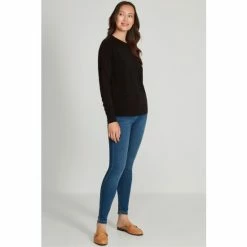 M&Co shop -M&Co shop unnamed file 21