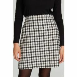 M&Co Bouclé Black Check Skirt -M&Co shop unnamed file 2688