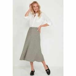M&Co Black Dogtooth A-Line Skirt -M&Co shop unnamed file 2693