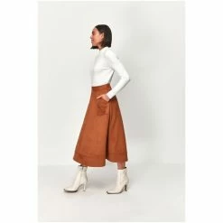 M&Co Brown Suedette Skirt -M&Co shop unnamed file 2709
