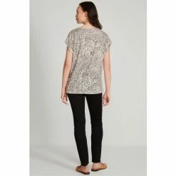 M&Co Cream Heatfix T-Shirt -M&Co shop unnamed file 515